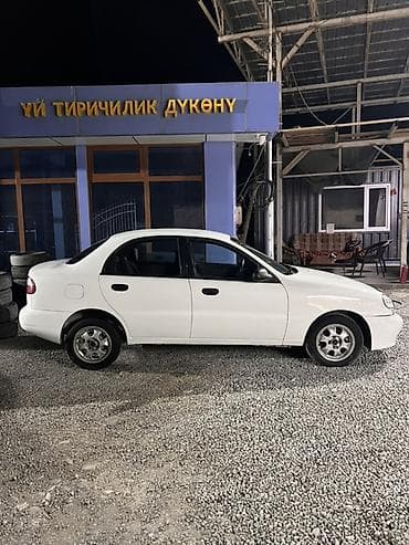 продажа авто ваз 2106: Daewoo Lanos: 1997 г., 1.5 л, Механика, Бензин, Седан — 2