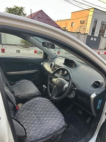 ист тойота: Toyota Ist: 2003 г., 1.3 л, Автомат, Бензин, Хэтчбэк — 3