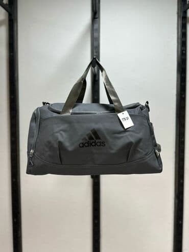 женскую дорожную сумку на колесах: Спортивные сумки — 1