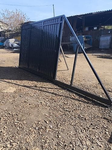 Консольная система для ворот: Откатные ворота из металла - Конструкция: откатные (кантилеверная — 1