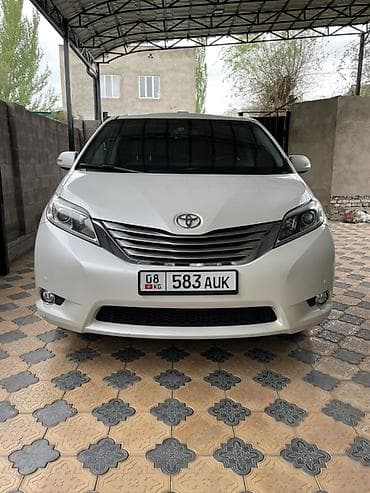 лимузин крайслер: Toyota Sienna: 2015 г., 3.5 л, Автомат, Газ, Минивэн — 2
