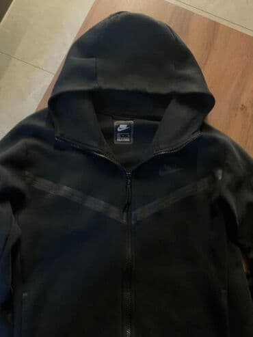 лоферы 39 размер: Мужской спортивный костюм, S, Nike, Б/у — 1