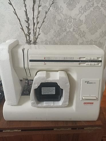 weight machine: Швейная машина Janome, Электромеханическая, Полуавтомат — 3