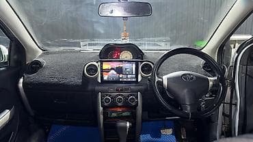 машина истана: Toyota Ist: 2002 г., 1.3 л, Автомат, Бензин, Хэтчбэк — 5