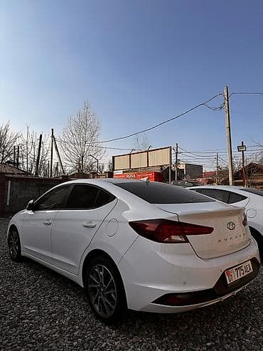 Продажа авто: Hyundai Avante: 2019 г., 1.6 л, Вариатор, Бензин, Седан — 5