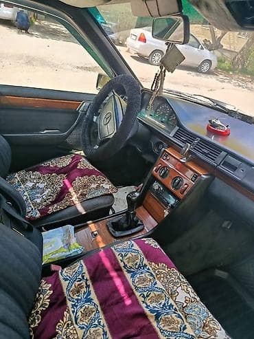 rx 550: Mercedes-Benz W124: 1993 г., Ручные, Бензин, Седан — 8