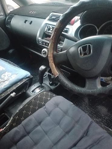 k doo: Honda Fit: 2002 г., 1.3 л, Автомат, Бензин, Хэтчбэк — 5