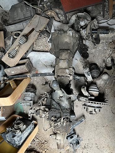 мерс 202 капот: Капот,бампер,5 двери подвески оба шаровые, люк рамы есть — 5