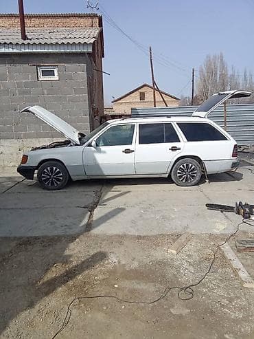 Транспорт: Mercedes-Benz W124: 1989 г., 2.3 л, Кол менен иштөөчү, Бензин, Универсал — 1