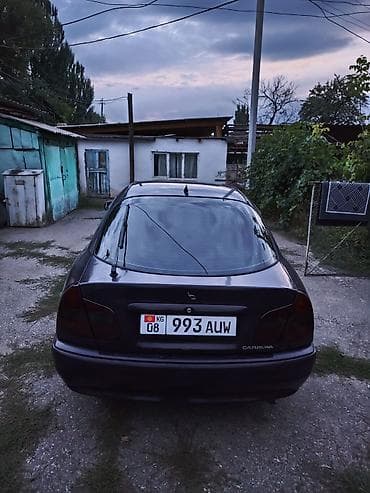 харизма: Mitsubishi Carisma: 2001 г., Седан — 4