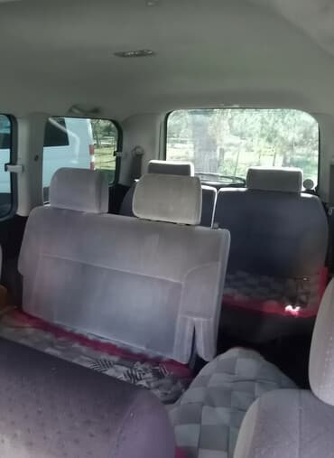 Honda Stepwgn: 2005 г., 2 л, Автомат, Газ, Минивэн