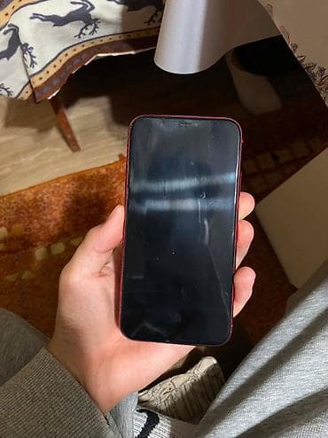 aifon 8: IPhone 11, Б/у, 64 ГБ, Красный, Зарядное устройство, 80 % — 2