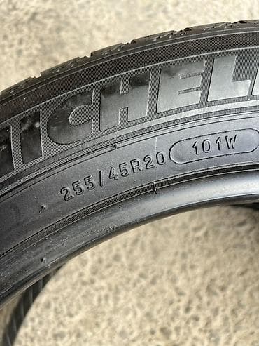 20: Пара летних шин Michelin 255/45 R20 101W - Размер: 255/45 R20 - — 3