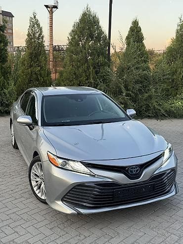 тойота грузовик: Toyota Camry: 2019 г., 2.5 л, Автомат, Гибрид, Седан — 4