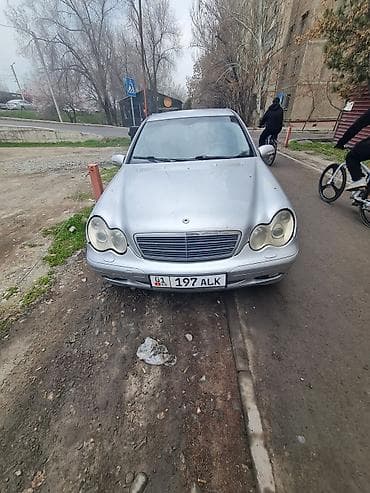 sprinter 4 4: Mercedes-Benz : 2002 г., Автомат, Бензин, Седан — 1