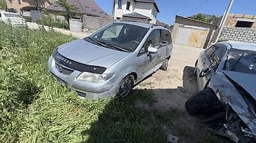 премия: Mazda PREMACY: 2000 г., Минивэн — 2