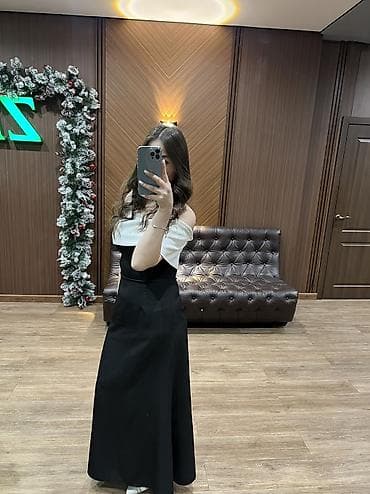 вечернее мини платье: Девочки 💗
продаю платья из своего гардероба, всё в хорошем
СОСТОЯНИИ😍 — 1