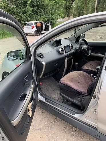 ист бампер: Toyota Ist: 2003 г., 1.5 л, Автомат, Бензин, Хэтчбэк — 7