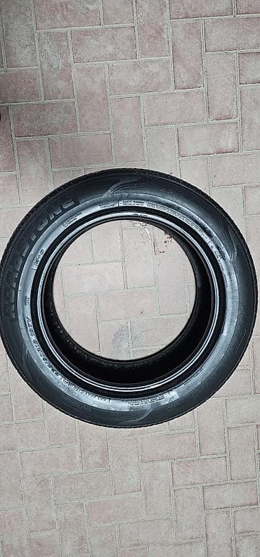 рисо: Шины 235 / 60 / R 18, Всесезонная, Б/у, Комплект, Внедорожные (АТ/МТ), Roadstone — 4