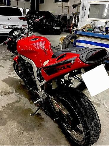 Мотоциклы: Мотоцикл Suzuki GSX-R 750. (streetfighter) универсальный байк — 6