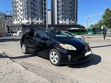 lancer evolution: Toyota Prius: 2012 г., 1.8 л, Гибрид, Хэтчбэк — 9