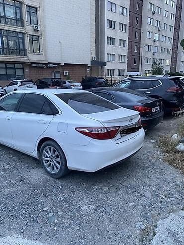 Toyota Camry: 2015 г., 2.5 л, Автомат, Бензин, Седан — 3