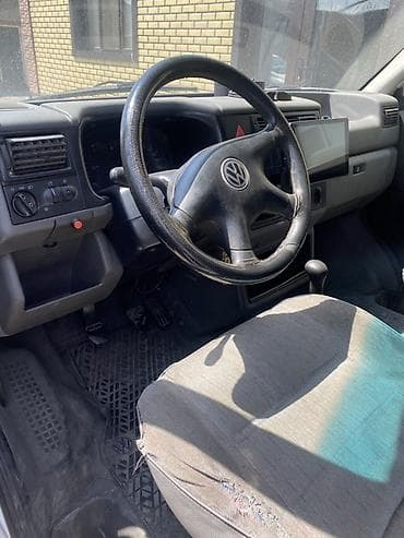 Транспорт: Volkswagen Transporter: 2003 г., 2.5 л, Механика, Дизель, Фургон — 8