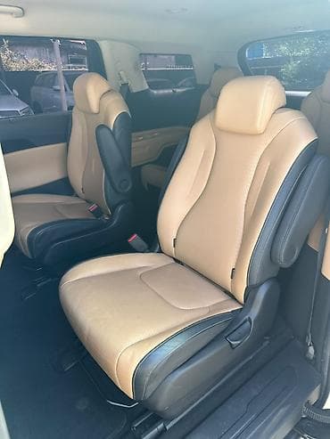 2 8: Kia Carnival: 2021 г., 2.2 л, Автомат, Дизель, Минивэн — 9