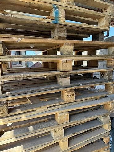 Набор деревянных поддонов для транспортировки и хранения товаров at lalafo.kg Набор деревянных поддонов для транспортировки и хранения товаров