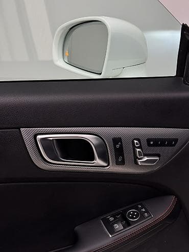 Продажа авто: Mercedes-Benz SLC-Class: 2018 г., 2 л, Кабриолет — 9