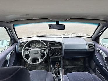 ali osman: Volkswagen Passat Variant: 1994 г., 1.8 л, Ручные, Бензин, Универсал — 9