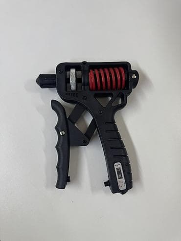 Регулируемый эспандер‑тренажер для кисти с механическим счетчиком