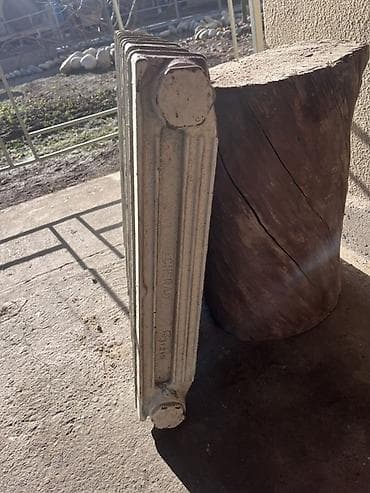 чугуный батарея: Чугунные батареи Б/у, Количество секций: 12 шт, Высота: 50 см, Тип подключения: Боковое — 3