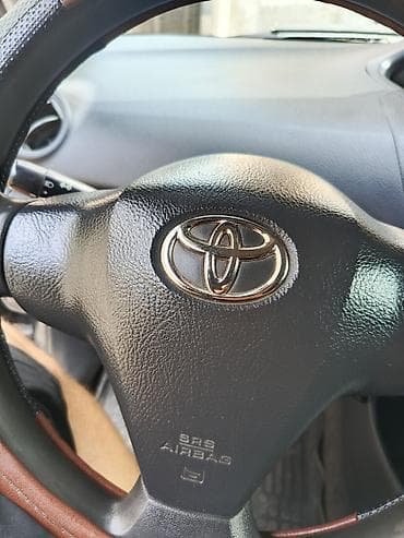Toyota Belta: 2007 г., 1.6 л, Автомат, Бензин, Седан — 4