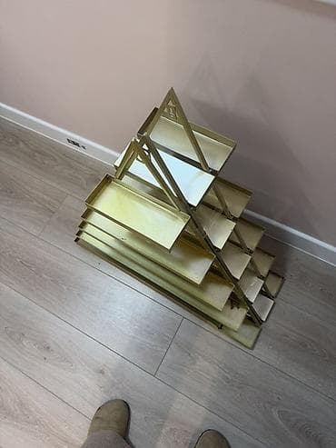 Бизнес үчүн жабдуулар: Полки для гель лаков (6 ярусов ) В наличии 3 шт Вместительность — 1