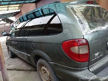 срочно продаю машину: Chrysler Grand Voyager: 2002 г., 2.4 л, Автомат, Бензин, Минивэн — 3