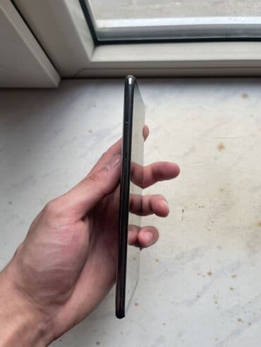 ми 8 флагман: Xiaomi, Mi 9, түсү - Кара — 2
