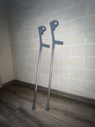 купить ортопедический наколенник: Ортопедический ботинок (гипсозаменитель, walker boot) Почти новый — 4