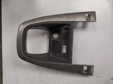 полированный машинка: Toyota Harrier / Lexus RX300 Консоль салона, Тойота Харриер / Лексус — 1