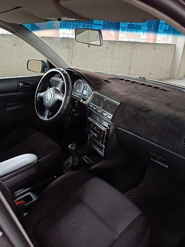 golf ii: Volkswagen Golf: 2003 г., 1.6 л, Механика, Бензин, Хэтчбэк — 6