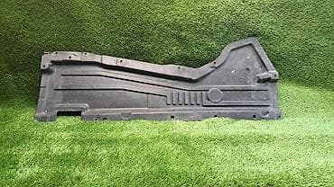 srv 2: Защита днища кузова левая Е70 7 158 403 Год 2008 В отличном — 1