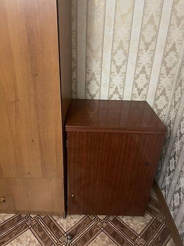 Техника жана электроника: Тигүүчү машина Chayka, Электромеханикалык, Жарым автоматтык — 4