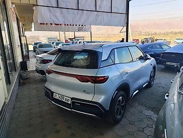 ford expedition: BYD Yuan Up: 2025 г., Автомат, Электромобиль, Кроссовер — 4