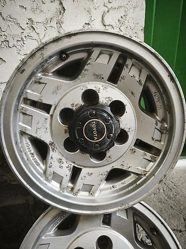 Диски: Литые Диски R 15 Toyota, Комплект, отверстий - 6 — 2