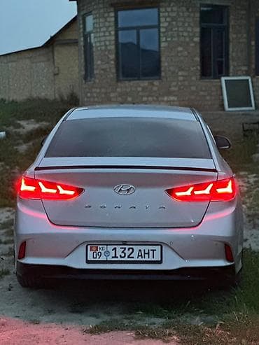 Hyundai Sonata: 2018 г., 2 л, Автомат, Газ, Седан