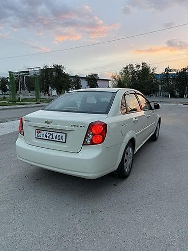 Chevrolet : 2014 г., 1.6 л, Ручные, Газ, Седан at lalafo.kg Chevrolet : 2014 г., 1.6 л, Ручные, Газ, Седан