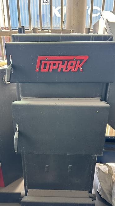 Үй жана бакча: Катуу отун казаны Бренд: Горняк, Үй үчүн, Башкаруу түрү: Механикалык — 1