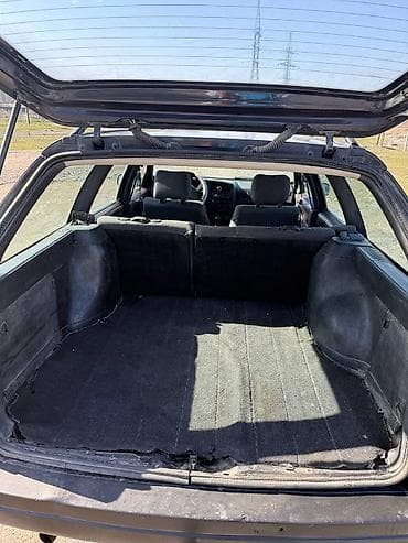 пассат б4 двери: Volkswagen Passat: 1992 г., 1.8 л, Механика, Бензин, Универсал — 10