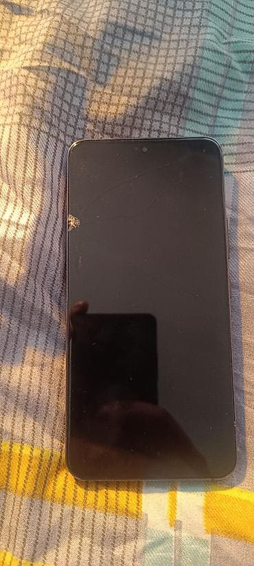 video camera: Samsung Galaxy S22, цвет - Черный — 1