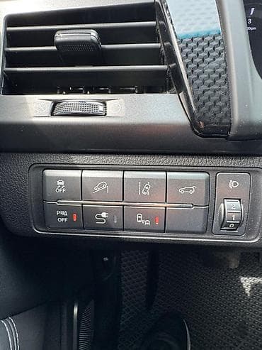 булан соготу: Ssangyong Rexton: 2020 г., 2.2 л, Автомат, Дизель, Внедорожник — 10